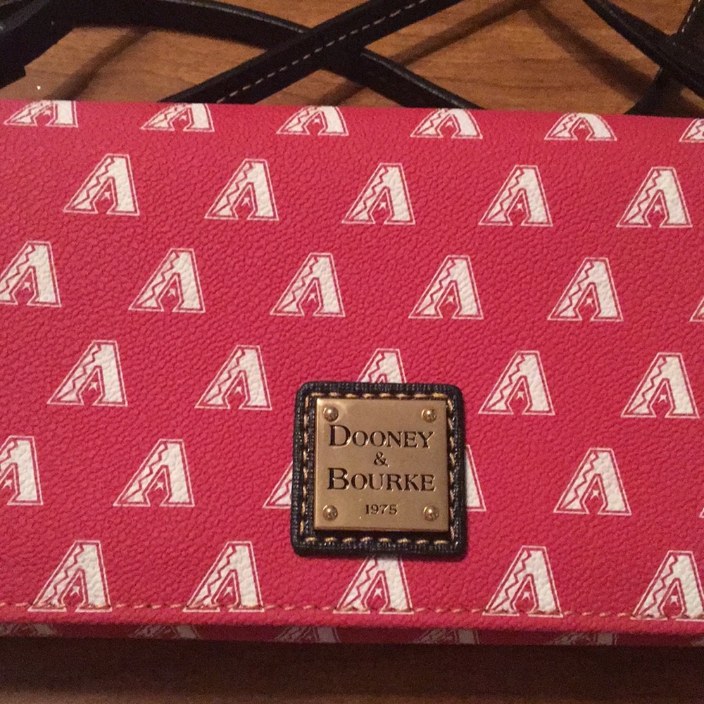 NWT Dooney &Bourke AZ Diamondbacks purse